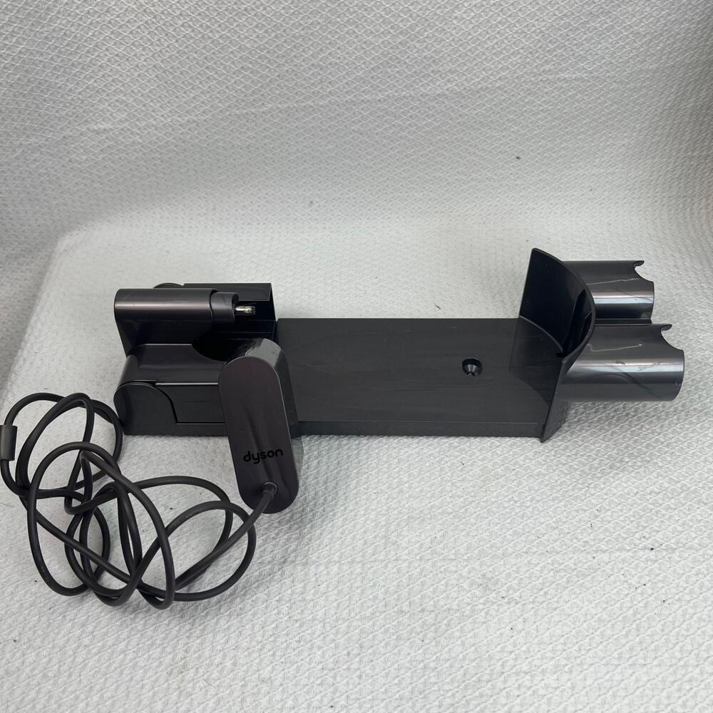 Genuine Dyson V8 SV10 Wall Mount Docking Station & Charger 205720-02 Tested